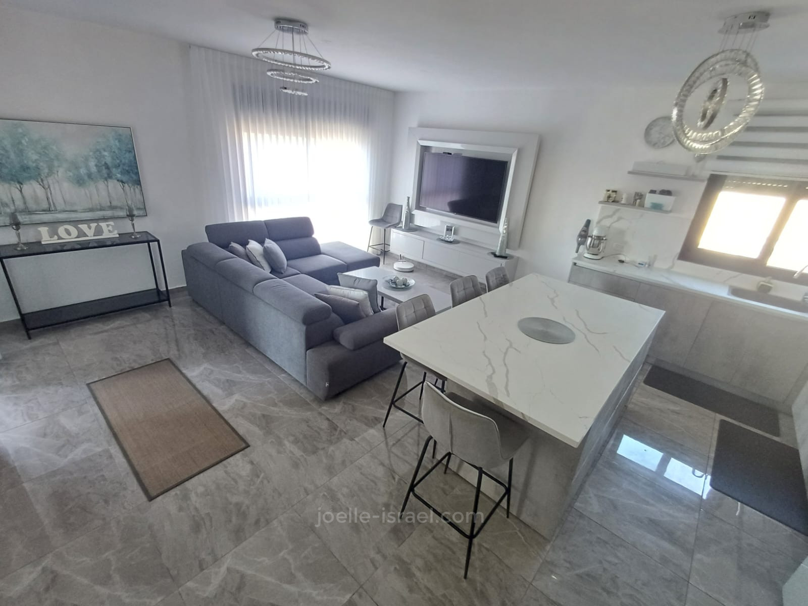 Apartamento 3 cômodos Netanya Centro da cidade 316-IBL-1748