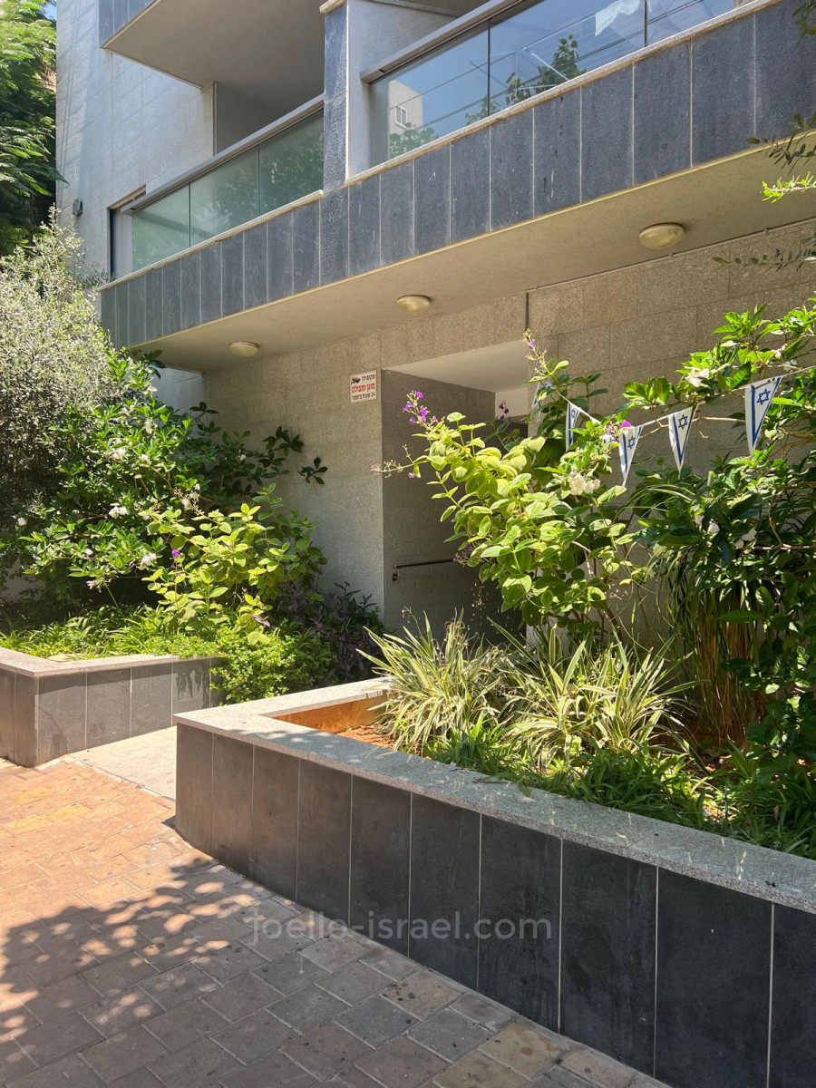 Apartamento 4.5 cômodos Netanya Kikar 316-IBL-1767