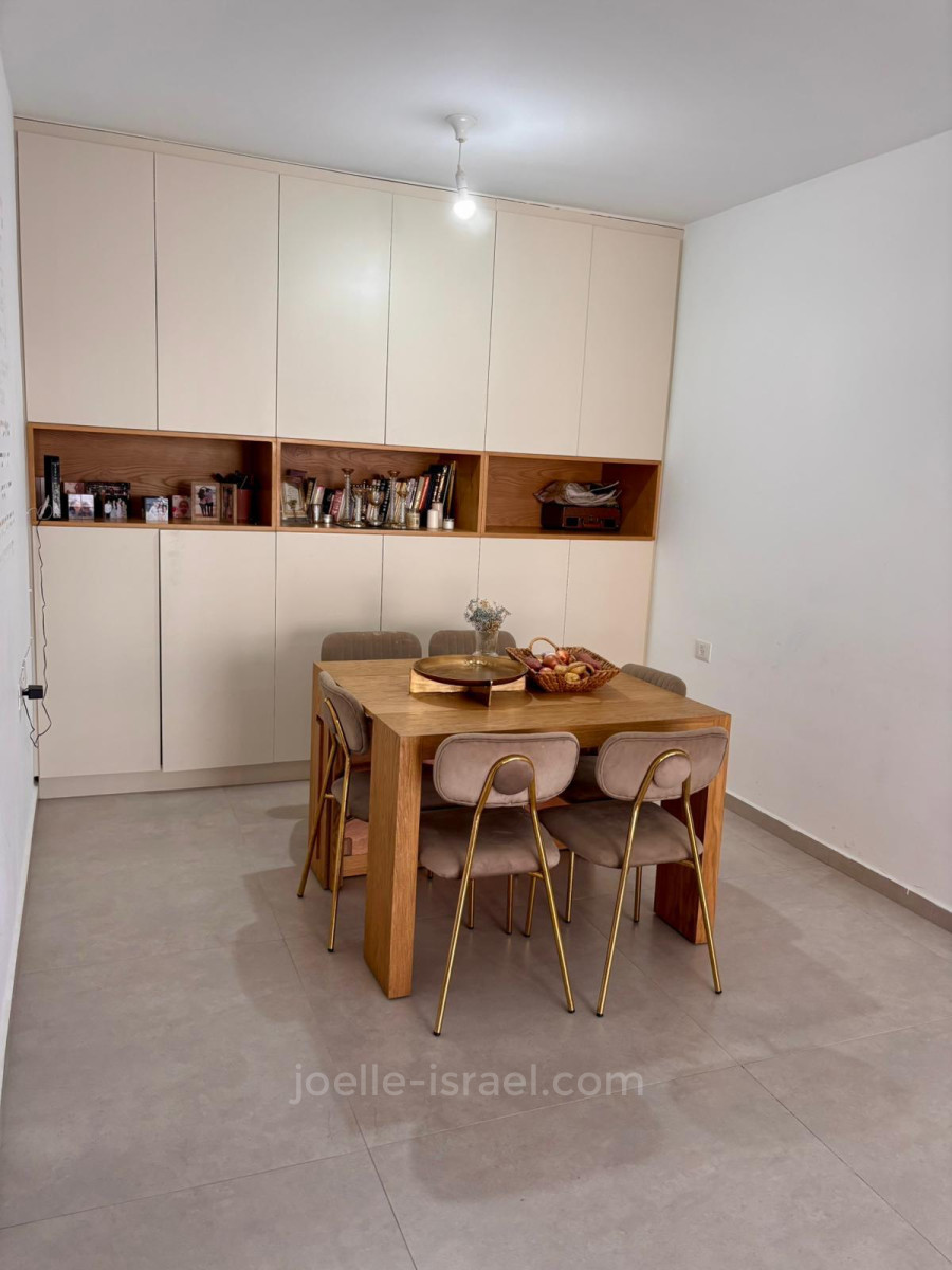 Apartamento 3 cômodos Netanya Centro da cidade 316-IBL-1770