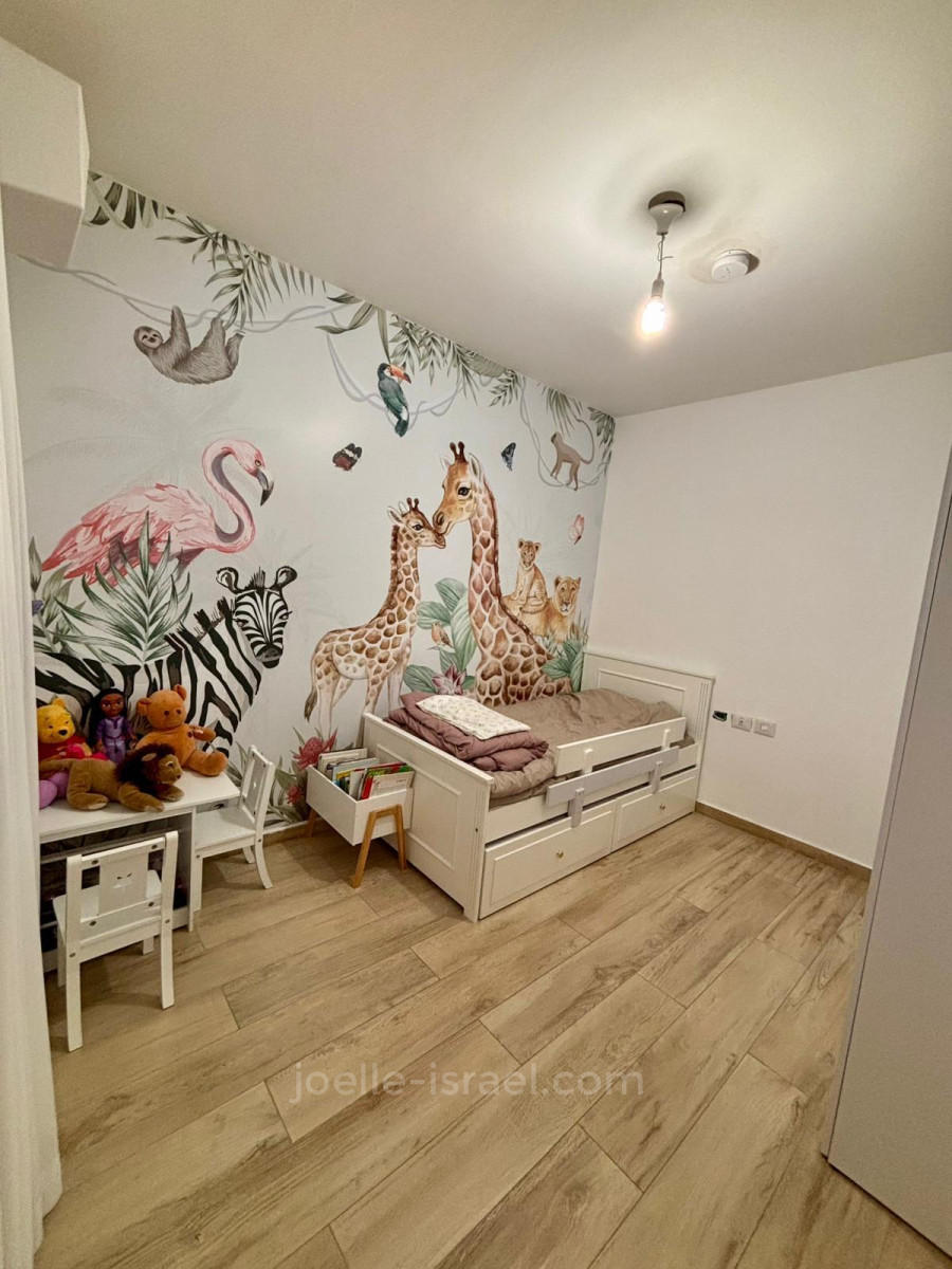 Apartamento 3 cômodos Netanya Centro da cidade 316-IBL-1770