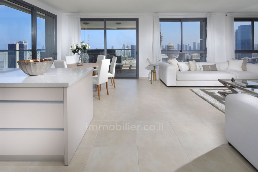 Apartamento 3 cômodos Tel Aviv Sarona 319-IBL-565