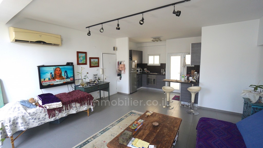 Apartamento 3 cômodos Tel Aviv Nordau 319-IBL-573