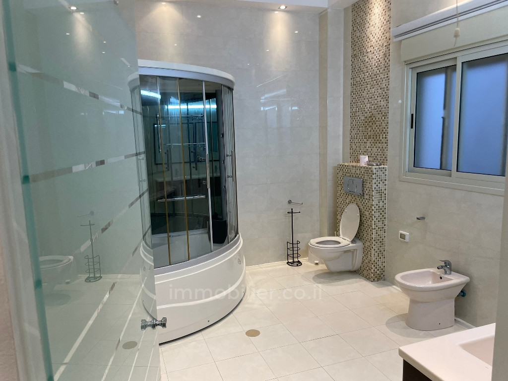 Cobertura 5 cômodos Ashdod Tet Zain 342-IBL-1172