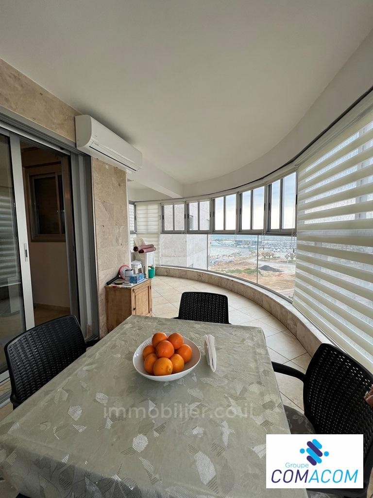 Apartamento 4 cômodos Ashdod Marina 342-IBL-1211