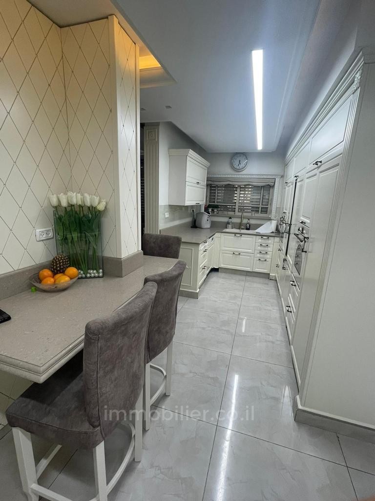 Apartamento garden 6 cômodos Ashdod City 342-IBL-1261