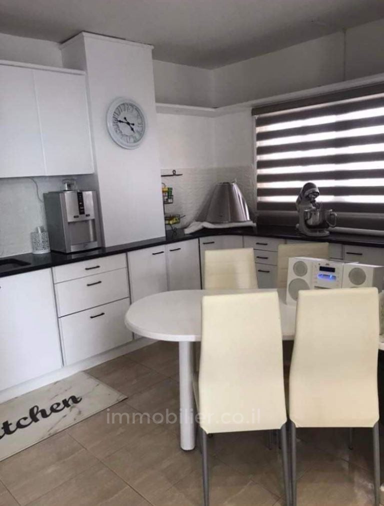 Apartamento 4 cômodos Ashdod Yud Alef 342-IBL-1270