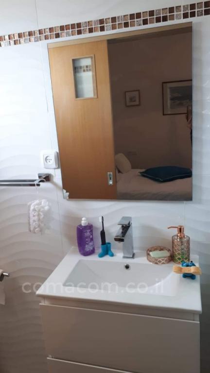 Apartamento 4 cômodos Ashdod City 342-IBL-5619