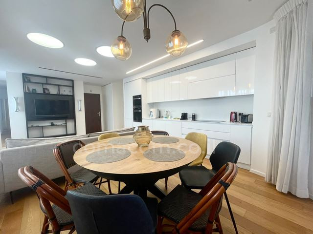 Apartamento 4 cômodos Tel Aviv Lev Tel-Aviv 342-IBL-6287