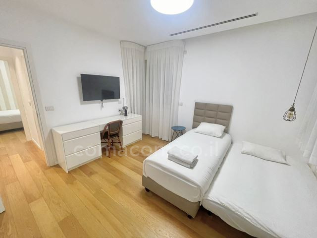 Apartamento 4 cômodos Tel Aviv Lev Tel-Aviv 342-IBL-6287