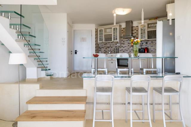 Duplex-Cobertura 4 cômodos Herzliya Herzliya Pitouah 342-IBL-6388