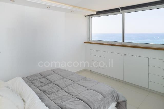 Duplex-Cobertura 4 cômodos Herzliya Herzliya Pitouah 342-IBL-6388