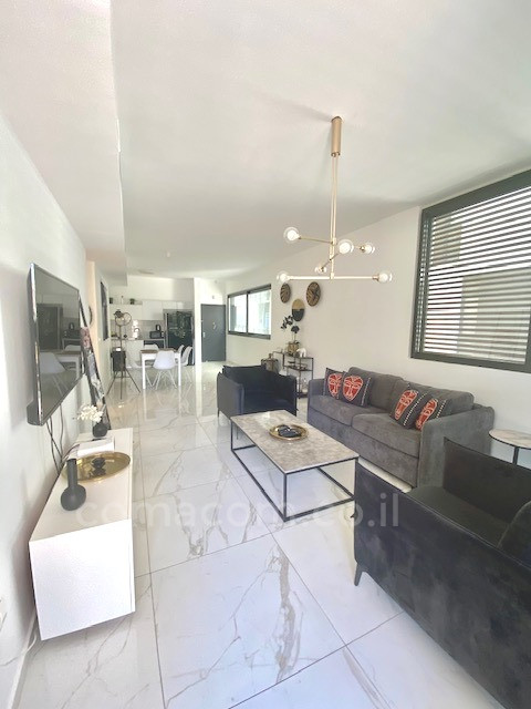 Apartamento 3 cômodos Tel Aviv Lev Tel-Aviv 342-IBL-6469