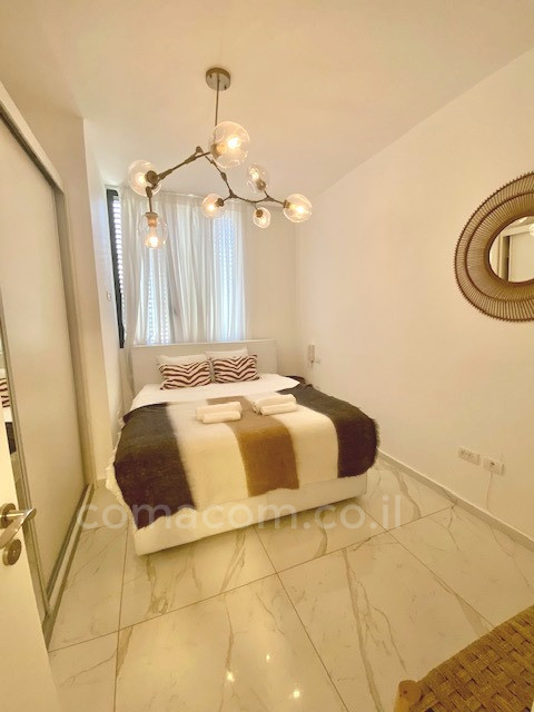 Apartamento 3 cômodos Tel Aviv Lev Tel-Aviv 342-IBL-6469