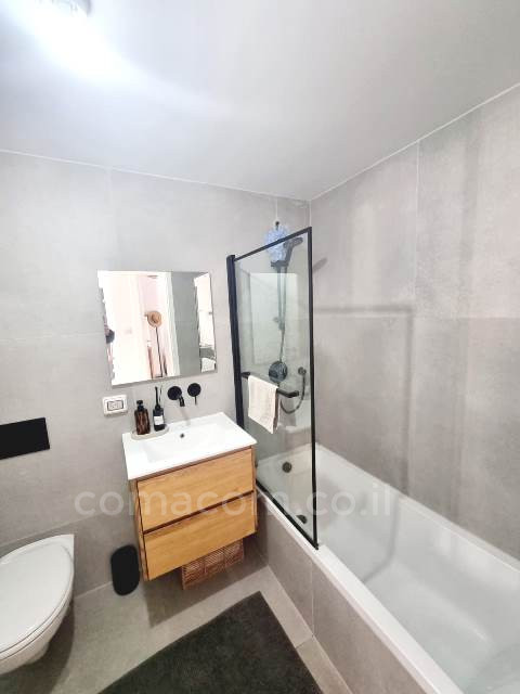 Apartamento 3 cômodos Tel Aviv Kerem Hatemanim 342-IBL-6527