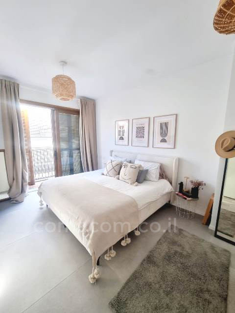 Apartamento 3 cômodos Tel Aviv Kerem Hatemanim 342-IBL-6527