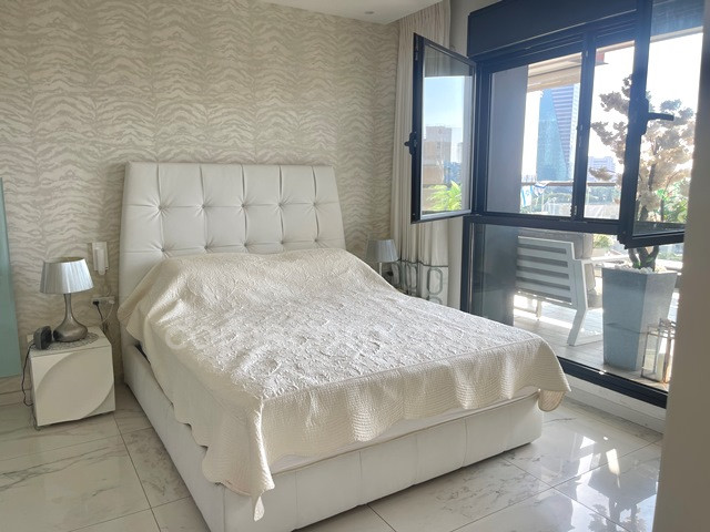 Apartamento 4 cômodos Tel Aviv Sarona 342-IBL-6528