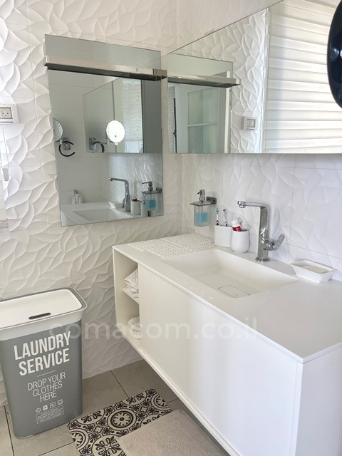 Apartamento 4 cômodos Tel Aviv Sarona 342-IBL-6528