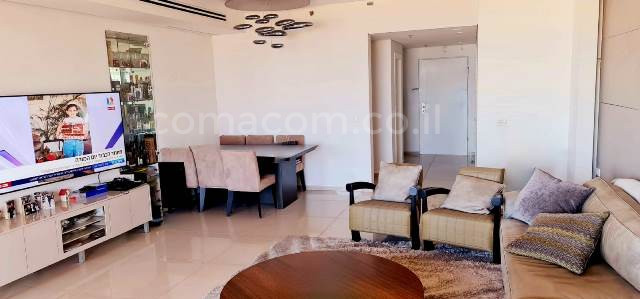Apartamento 5 cômodos Ashdod Mar 342-IBL-6537