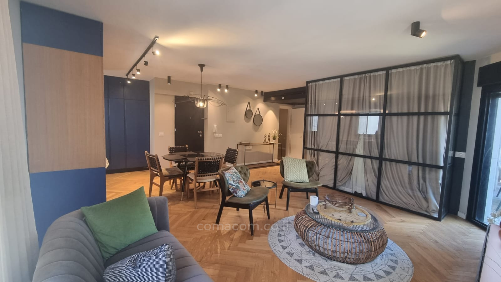 Apartamento 3 cômodos Tel Aviv Primeira linha de mar 342-IBL-6568