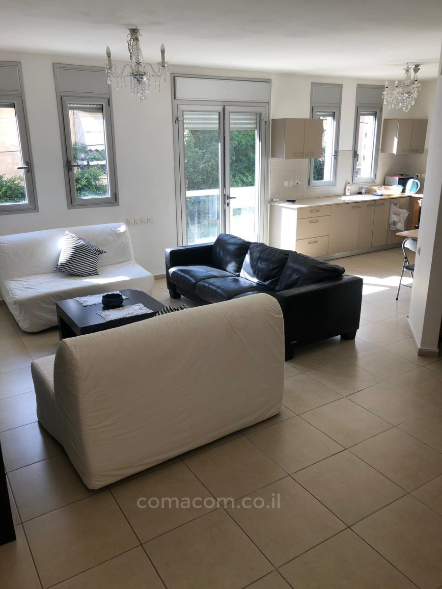 Apartamento 3 cômodos Tel Aviv Dizengof 342-IBL-6585