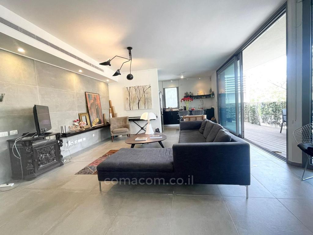 Apartamento 3 cômodos Tel Aviv Lev Tel-Aviv 342-IBL-6590