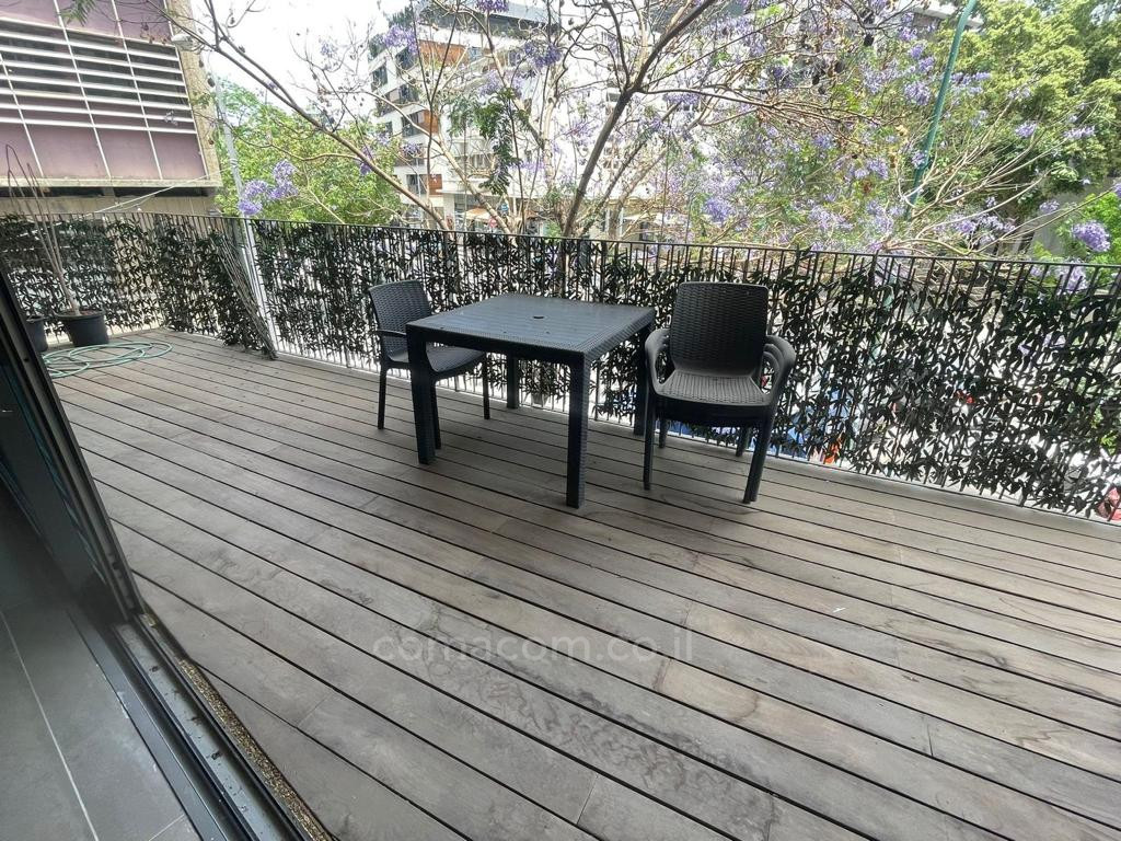 Apartamento 3 cômodos Tel Aviv Lev Tel-Aviv 342-IBL-6590