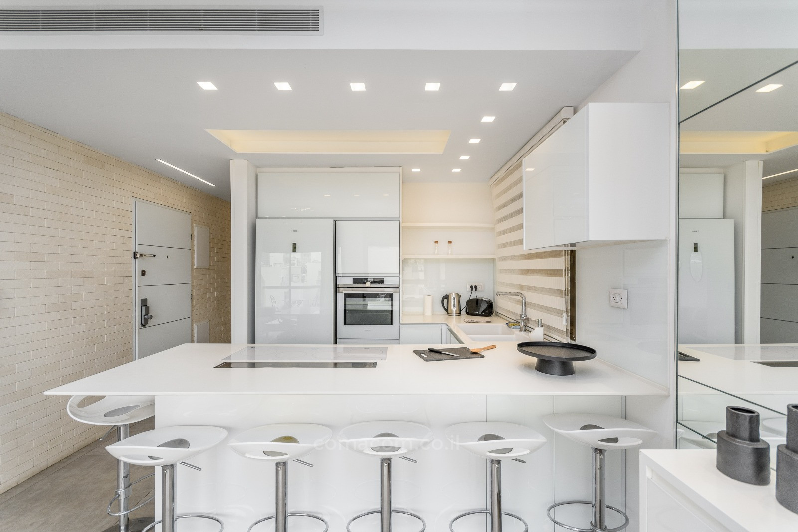 Apartamento 3 cômodos Tel Aviv Região marítima 342-IBL-6592