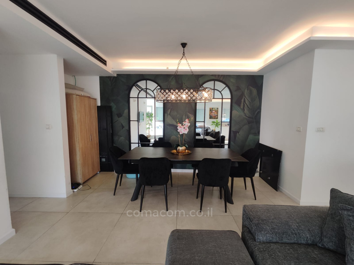 Apartamento 5.5 cômodos Bat yam Bat yam 342-IBL-6594