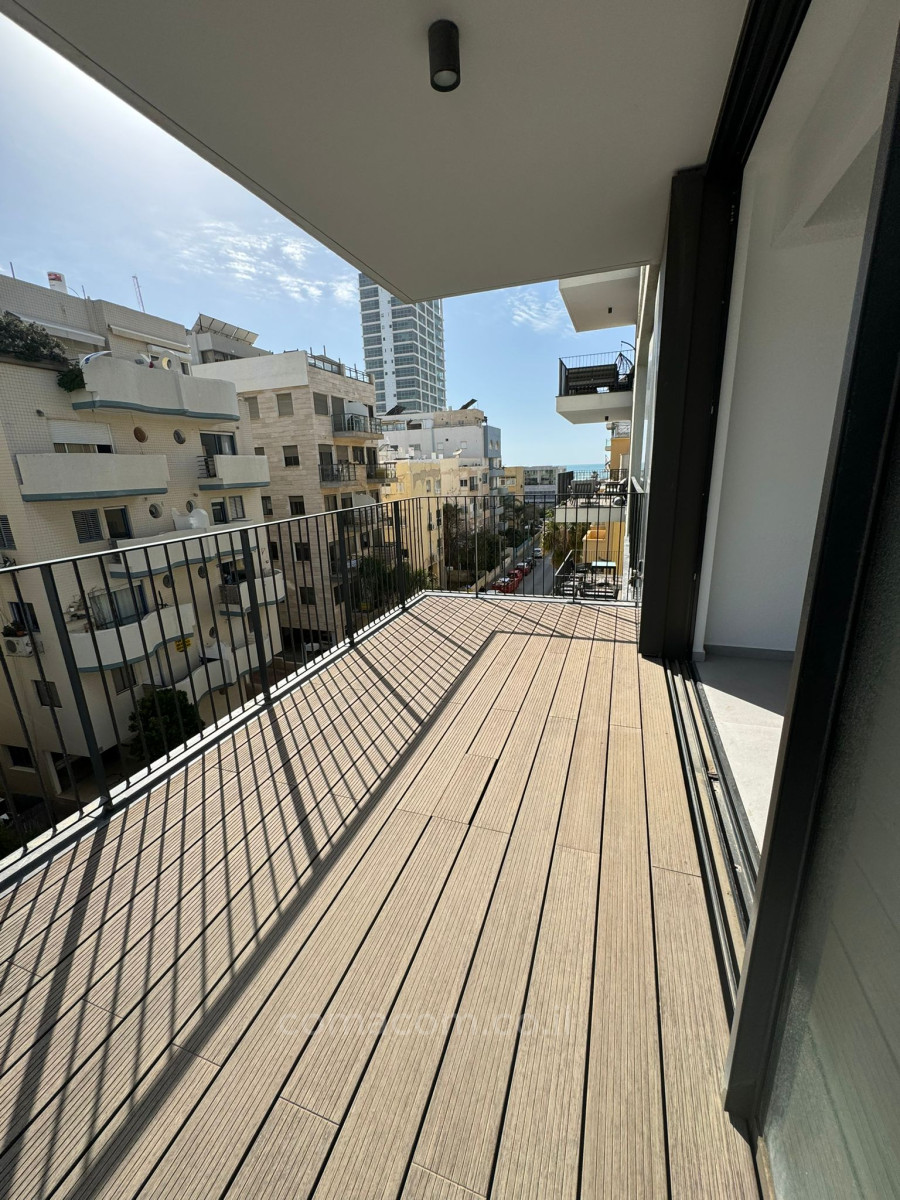 Apartamento 4 cômodos Tel Aviv Região marítima 342-IBL-6595