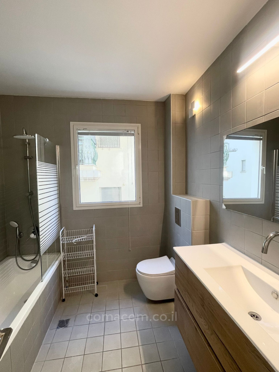 Apartamento 3 cômodos Tel Aviv King Georges 342-IBL-6596