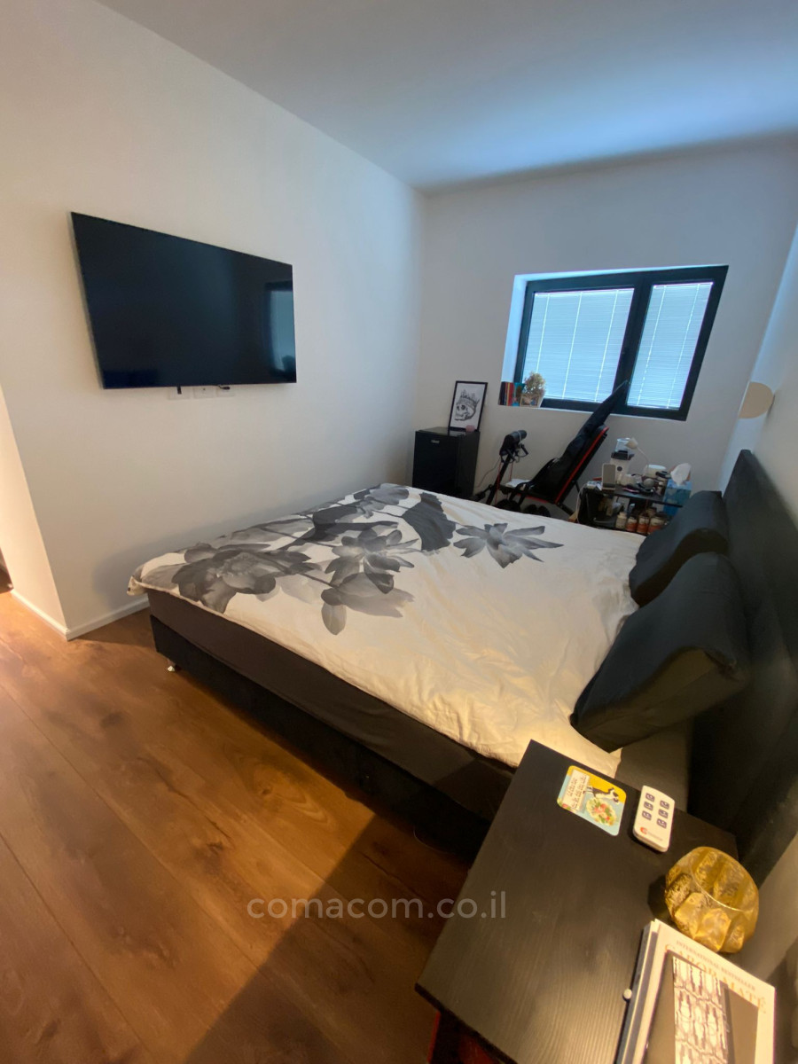 Apartamento 4 cômodos Tel Aviv Dizengof 342-IBL-6617