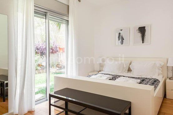 Apartamento garden 3 cômodos Tel Aviv Lev Tel-Aviv 342-IBL-6652