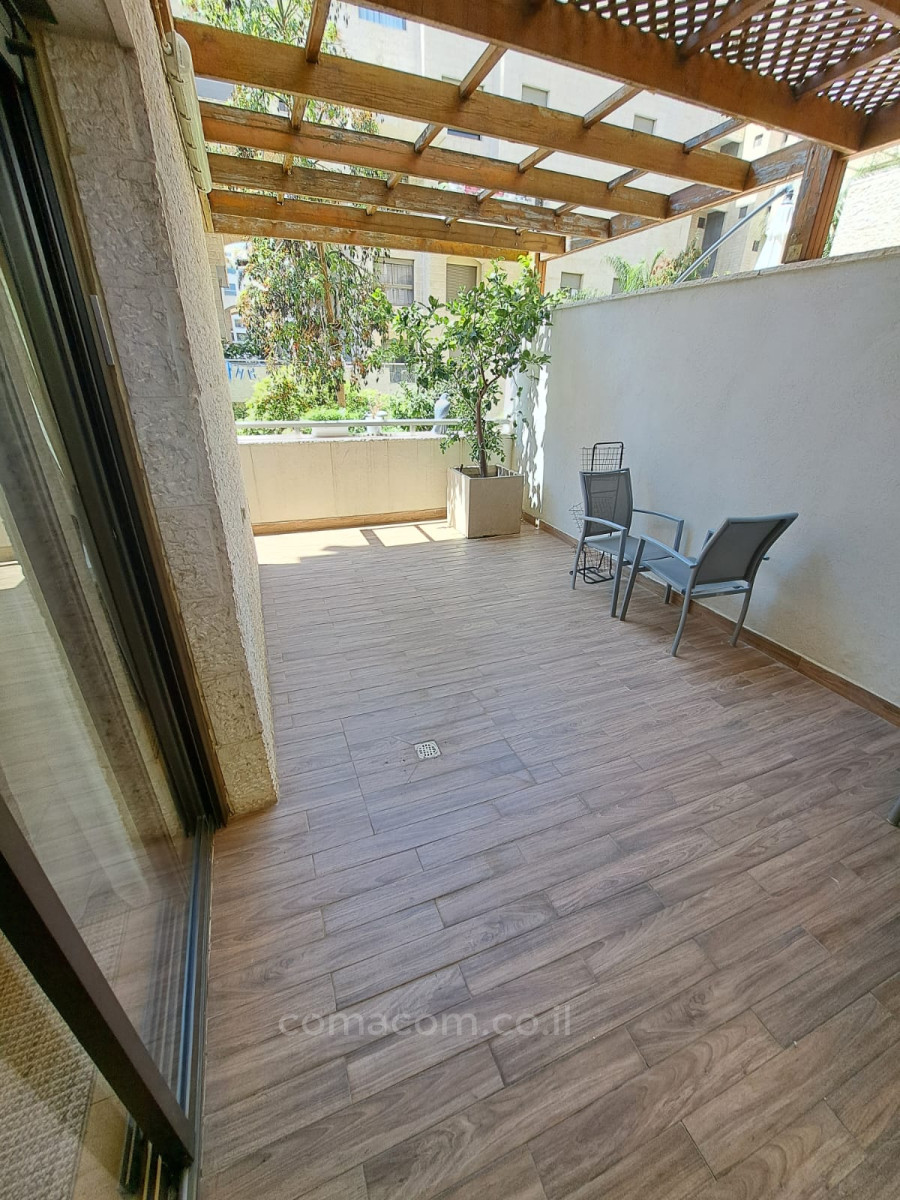 Duplex 6 cômodos Guivat Shmuel Guivat Shmuel 342-IBL-6660