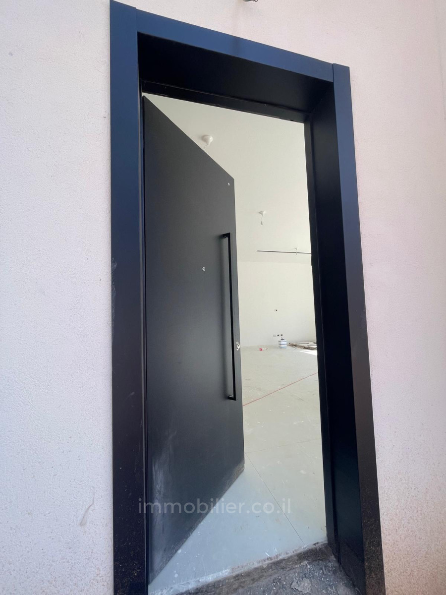 Casa de campo 6 cômodos Raanana Kiryat Veizman 342-IBL-6670