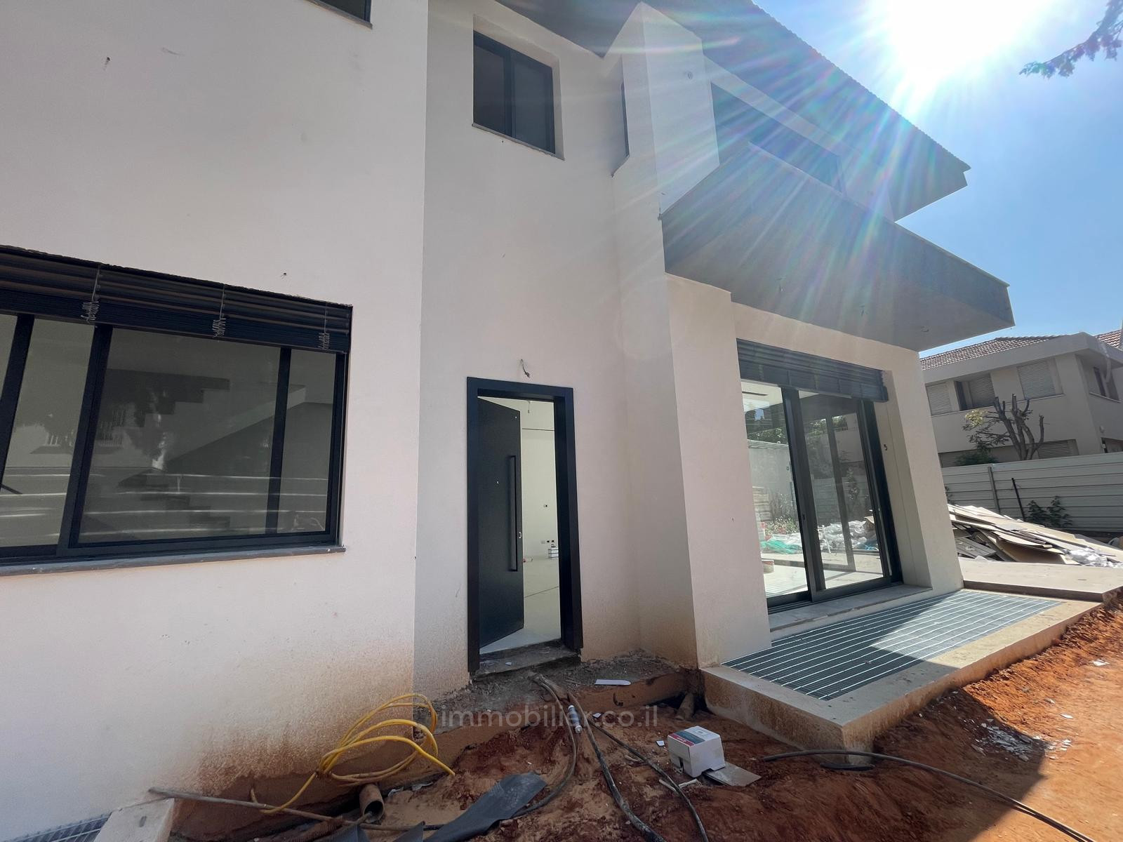 Casa de campo 6 cômodos Raanana Kiryat Veizman 342-IBL-6670