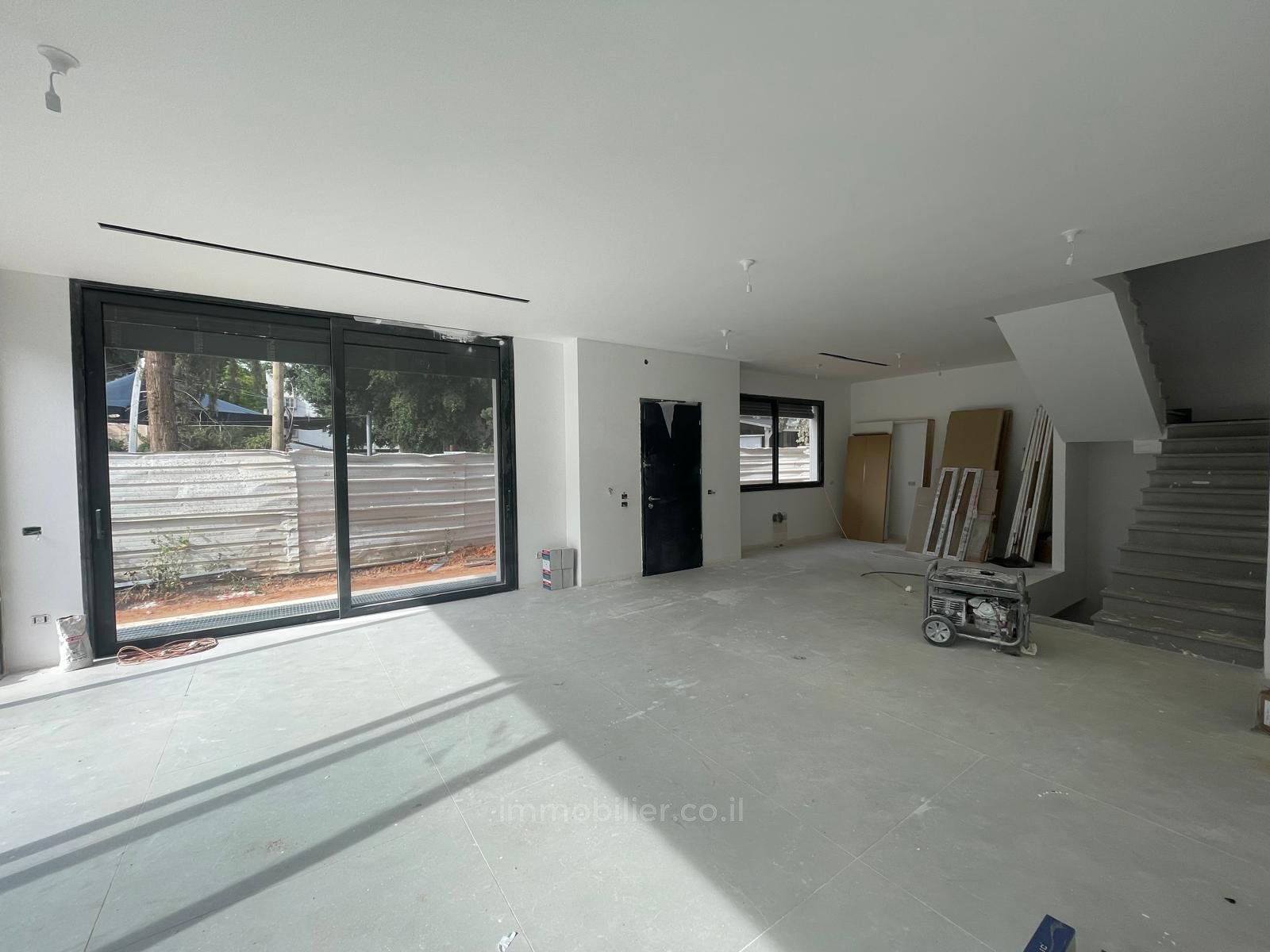 Casa de campo 6 cômodos Raanana Kiryat Veizman 342-IBL-6670