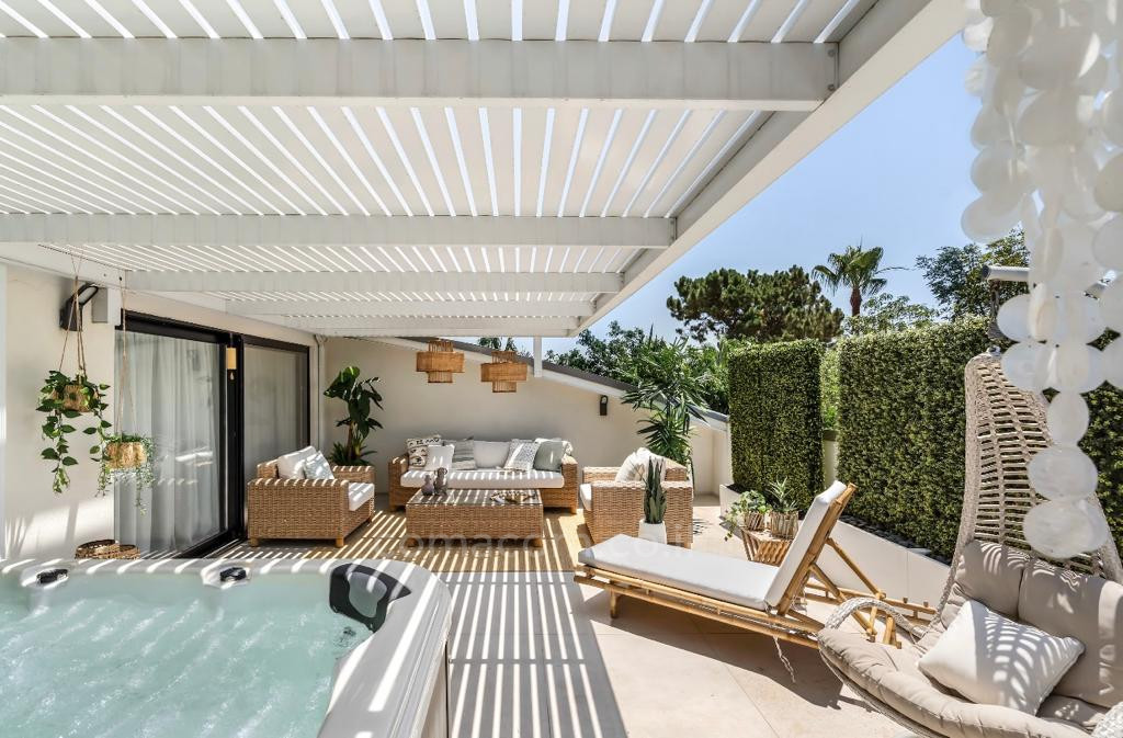 Casarão 6 cômodos Herzliya Herzliya Pitouah 342-IBL-6671