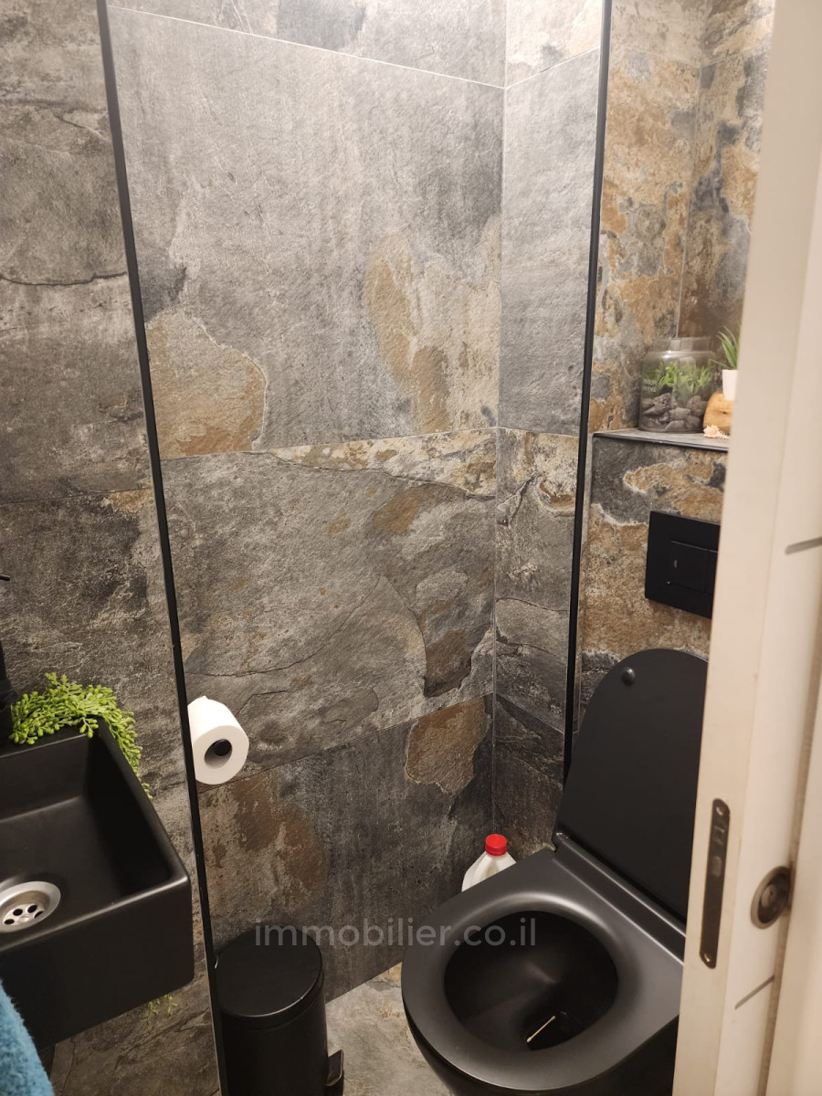 Apartamento 4 cômodos Ashdod Tet vav 342-IBL-6688