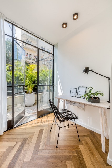 Apartamento garden 2 cômodos Tel Aviv Dizengof 342-IBL-6706