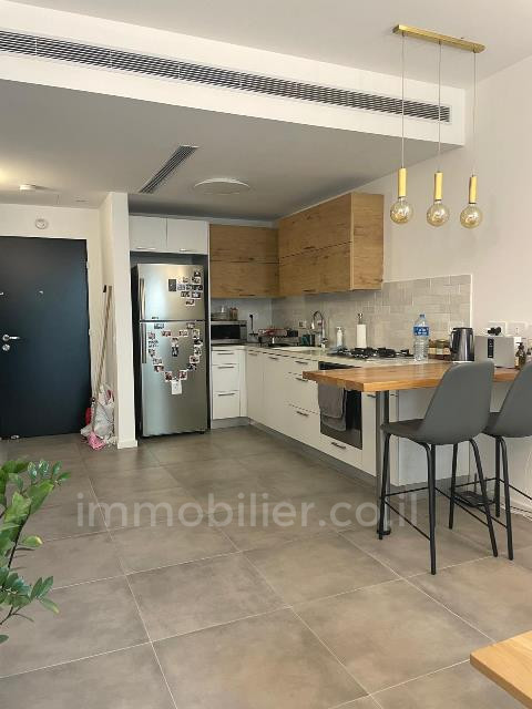 Apartamento 3 cômodos Tel Aviv Centro da cidade 342-IBL-6710