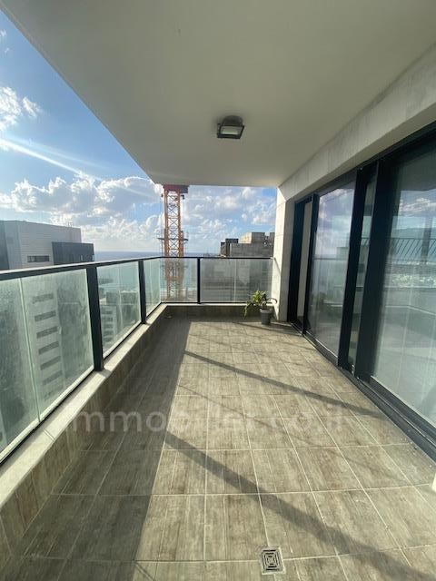 Apartamento 5 cômodos Bat yam Bat yam 342-IBL-6712