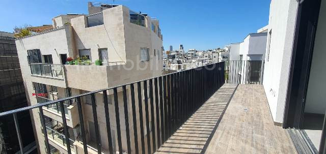 Duplex-Cobertura 5 cômodos Tel Aviv Centro da cidade 342-IBL-6728