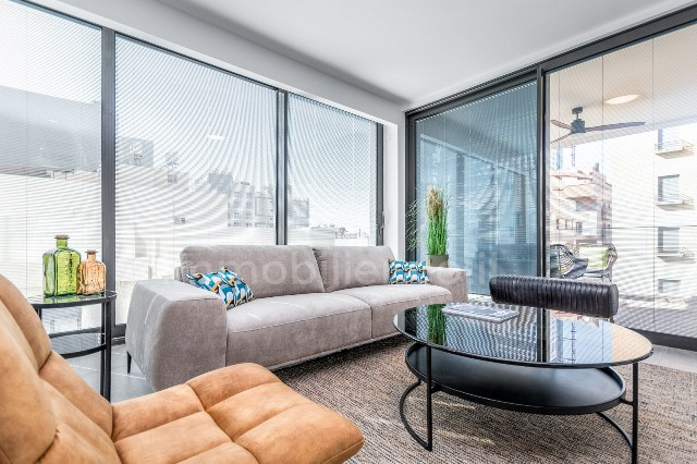 Apartamento 4 cômodos Tel Aviv Centro da cidade 342-IBL-6767