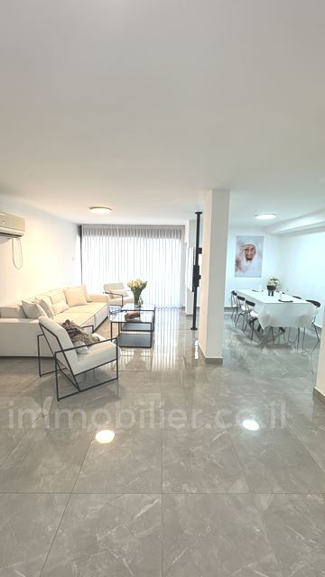 Apartamento 5 cômodos Ashdod Dalet 342-IBL-6790