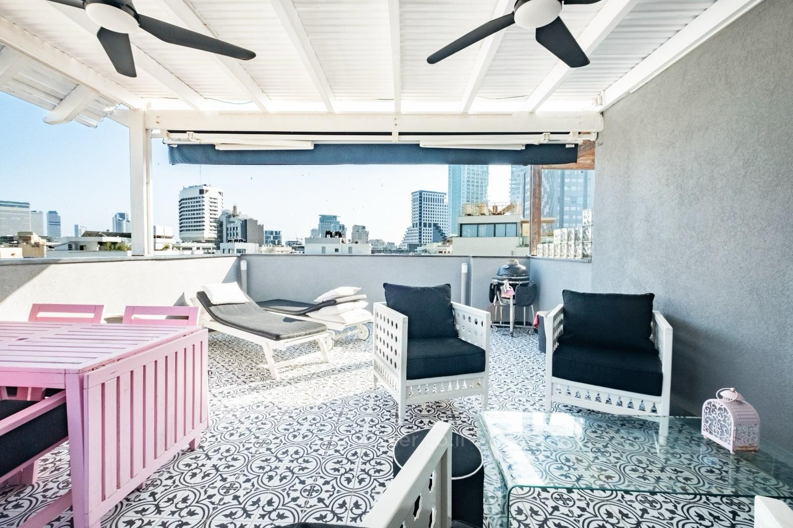 Duplex-Cobertura 4 cômodos Tel Aviv Ben-Yehuda 342-IBL-6811