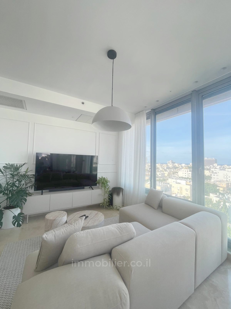 Apartamento 3 cômodos Tel Aviv Centro da cidade 342-IBL-6813