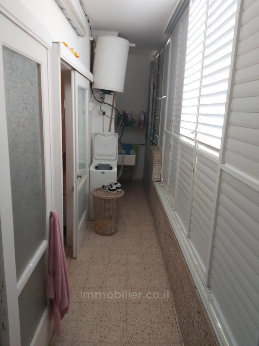 Apartamento 4 cômodos Bat yam Bat yam 342-IBL-6820
