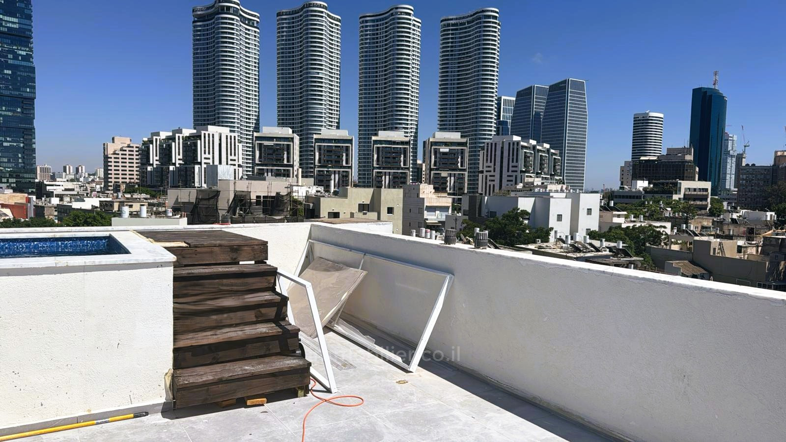 Duplex-Cobertura 3 cômodos Tel Aviv Habima 342-IBL-6826