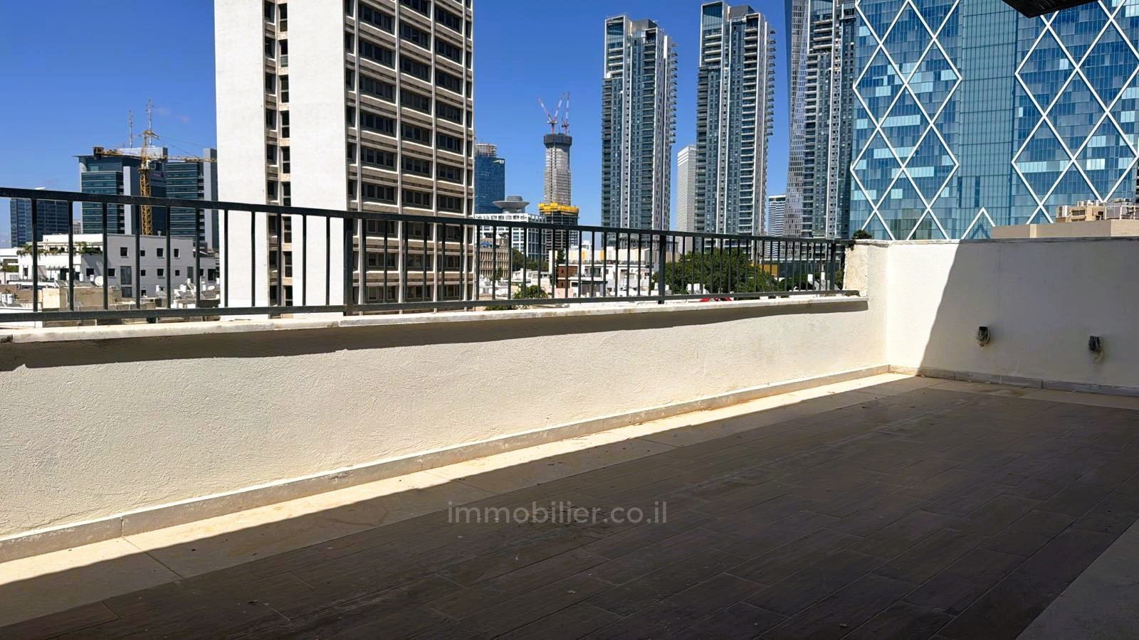 Duplex-Cobertura 3 cômodos Tel Aviv Habima 342-IBL-6826