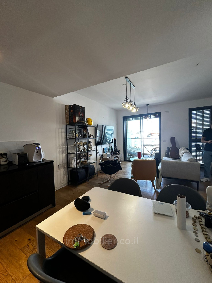 Apartamento 2 cômodos Tel Aviv Shenkin 342-IBL-6834